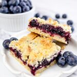 bussin bars blueberry pie