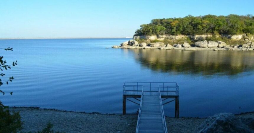 lake texoma should be capitalized